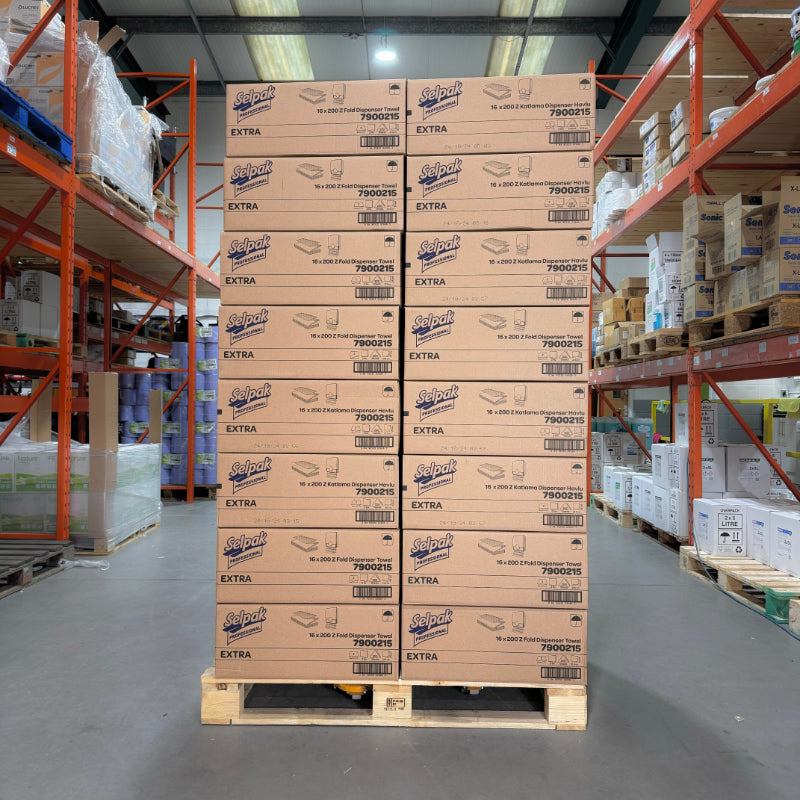 Pallet of 2Ply Selpak White Hand Towel Z Fold - 3200 Sheet